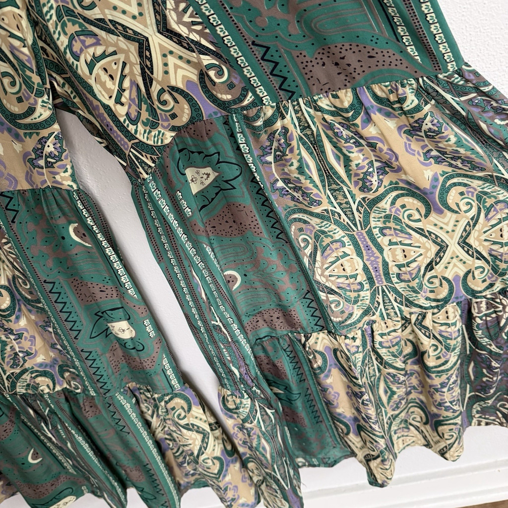 Earthbound Boho Jumpsuit Wide Leg Romper Womens L Paisley Flowy Festival Hippie - Picture 4 of 10